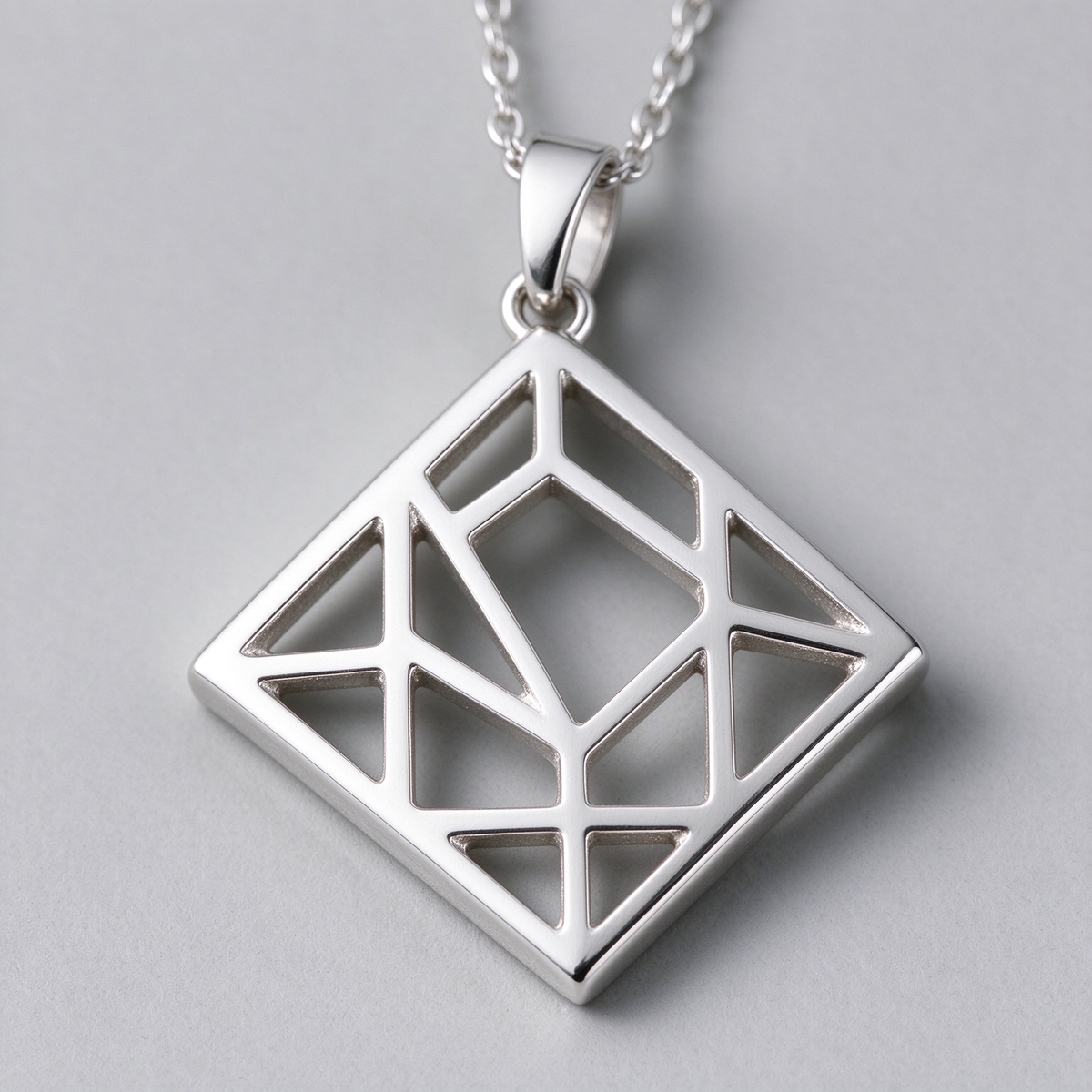 Mavrixel Minimalistička geometrijska šuplja privjesnica od sterling srebra